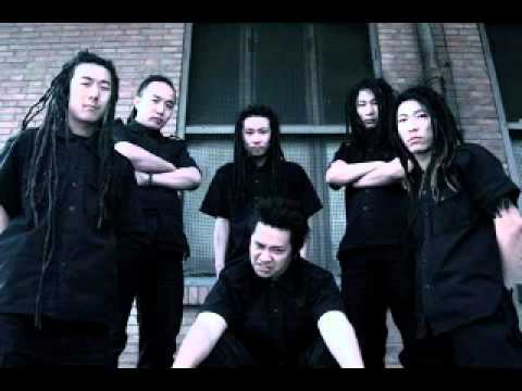 Fall wiki. Poets of the fall daze. Поетс оф зе фол солист. Fall wiki. Группа poets of the fall.