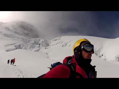 Video: Il Maglione Libre Di Cotopaxi è Versatile