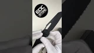Microtech MSI Tactical с полностью серрейторным клинком и плотным рабочим характером.