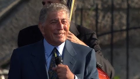 Tony Bennett - It Don