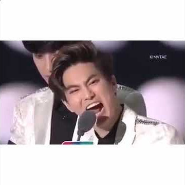 EXO Suho 'EXO Saranghaja' 😍😂