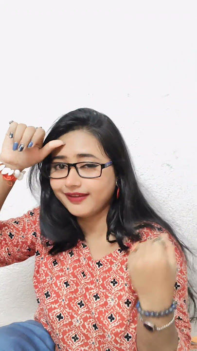 Zara Sa Jhoom Loon Main 💃 | Old Bollywood Vibes | Romantic Dance Shorts