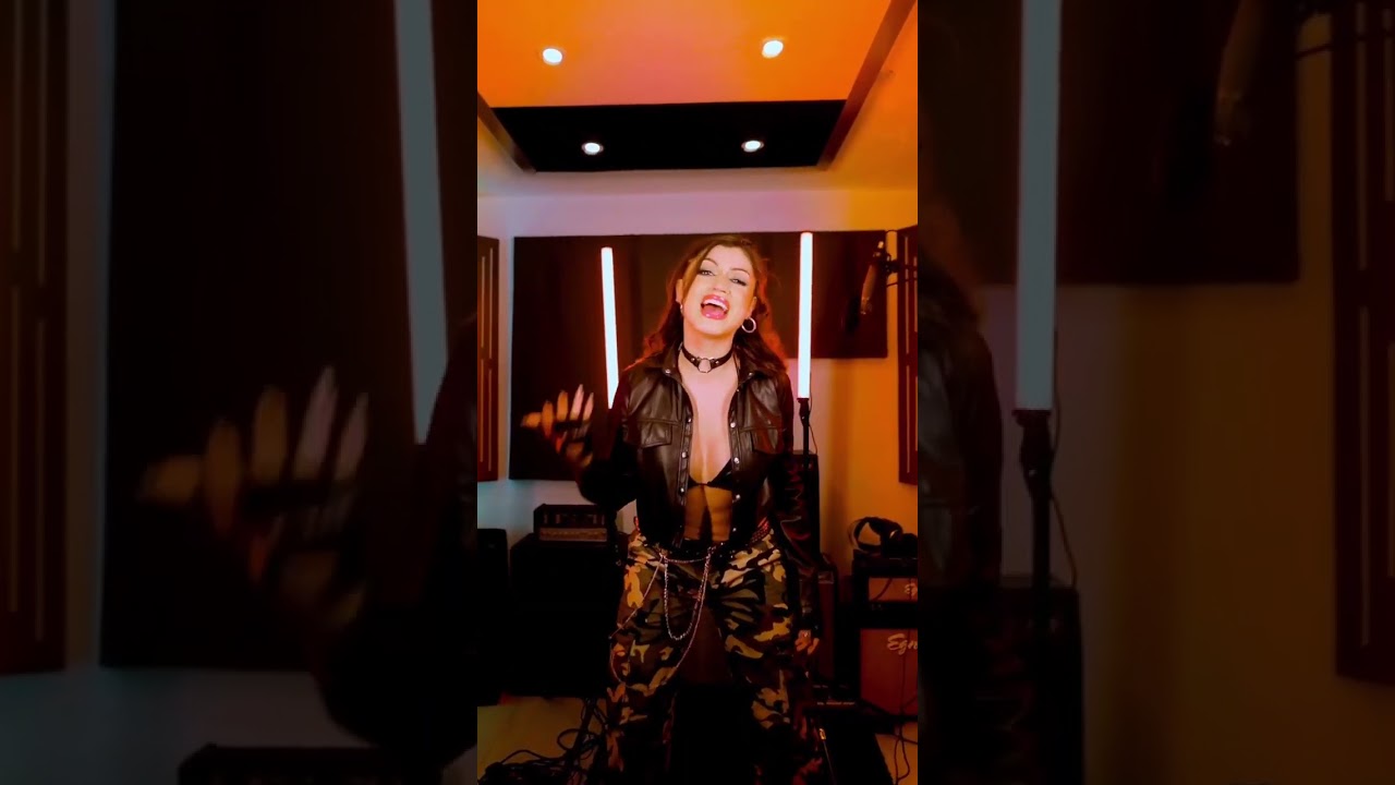 Watch Mi versión de #Mayorqueyo en mi canal de YouTube y Spotify 💋 #reggaeton #oldschool #daddyyankee on YouTube