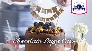 This is one seriously impressive, large cake. perfect for parties and
special occasions. if you would like the recipe, use link below.
https://www.chelse...