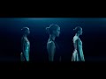 Julian Winding The Demon Dance THE NEON DEMON