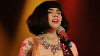 Mon Laferte &quot;Chilango blues&quot; en vivo en Melkweg Amsterdam