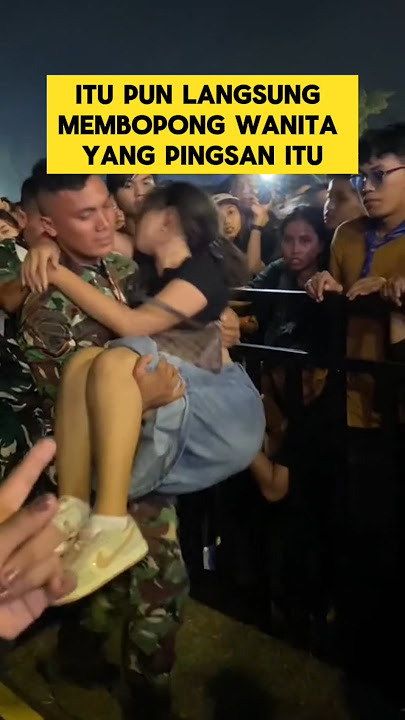 momen haru ketika prajurit TNI evakuasi wanita pingsan saat nonton konser ‼️#pingsan #tni #evakuasi