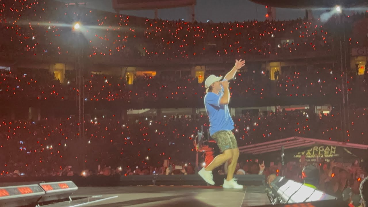 Morgan Wallen- Ain’t That Some (Live @ GEHA Field in Kansas City, MO 8/1/24)