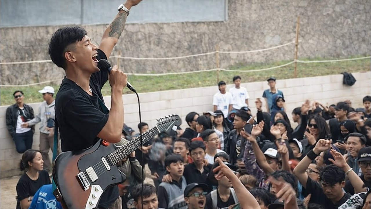 Tipe X - Salam rindu (Cover) Bunga palsu band - YouTube