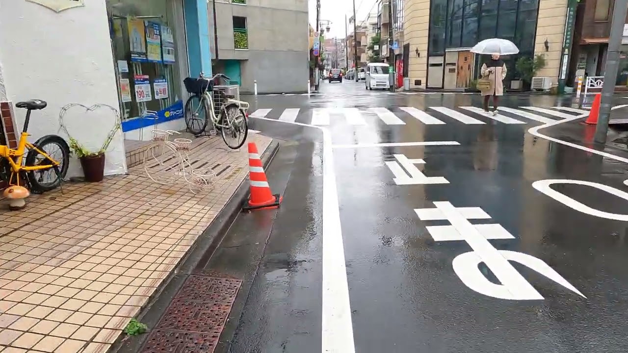 Kita-sando Station Rainy Walk #1 | 北参道駅散歩 | Japan ASMR 4K | Tokyo Calm Travels And Beyond