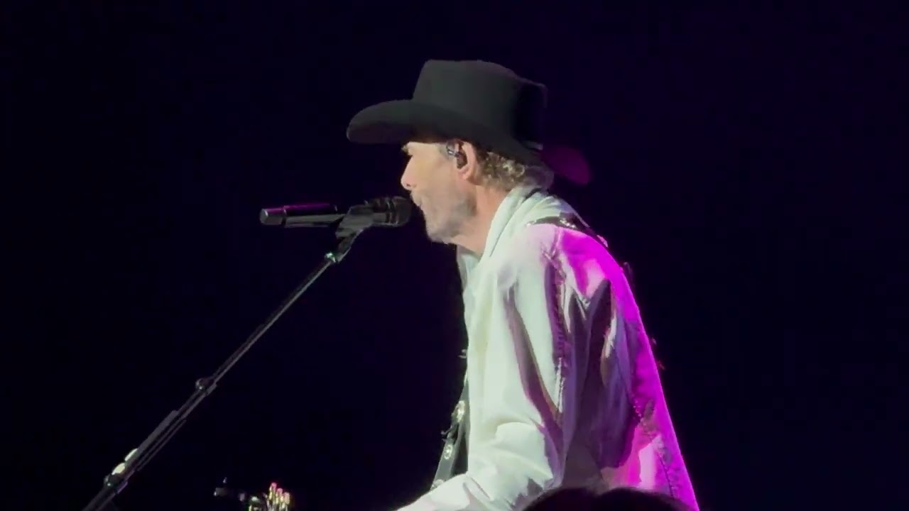 Toby keith i love this bar las vegas chords chordify