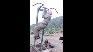 This Guy is a Young 81 Years Old, Charles Brewer-Carías, Pull Ups by Cosmic Polymath 458 views 3 years ago 1 minute, 13 seconds