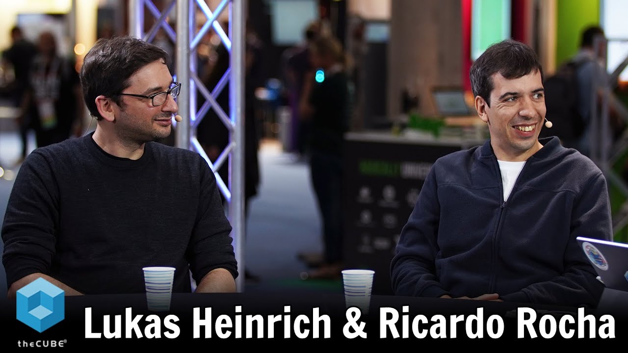 newspaper mockup Lukas Heinrich & Ricardo Rocha, CERN | KubeCon + CloudNativeCon EU 2019