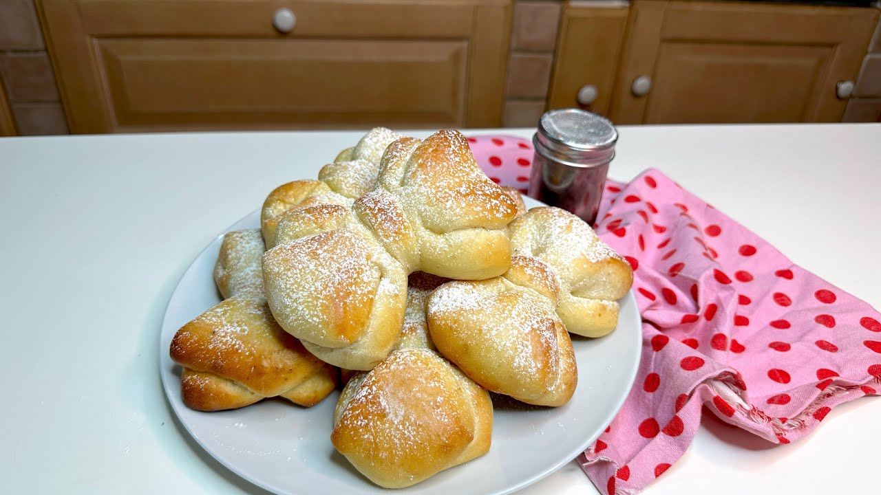 Bow Brioches: could breakfast get any more romantic and fluffy than this?
