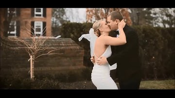 Chú rể khóc vì hạnh phúc khi thấy cô dâu! (The best groom rection when he see his bride).