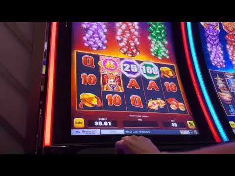 Mega win... #casinolife #onlinecasino #casino #streamer #funny #slots #humor #fyp #bigwin #usa #kick