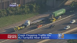 Multiple Vehicle Crash Snarls NJ Turnpike Traffic