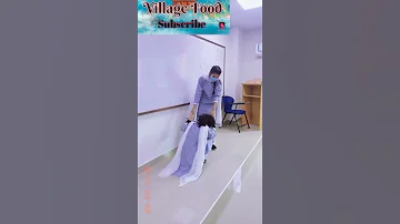 پنجاب کالج کی شرارتی لڑکیاں 