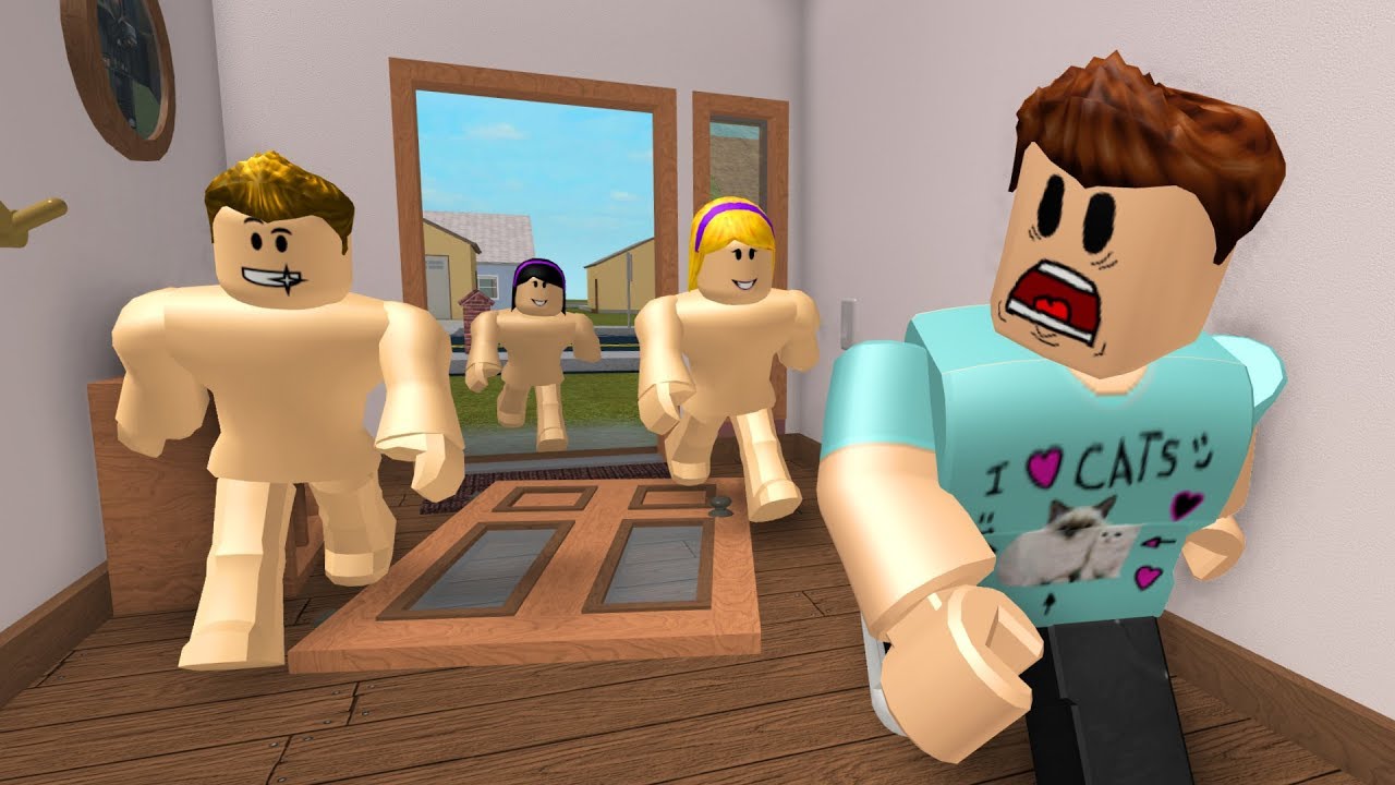 Naked People Break Into My Roblox House Youtube