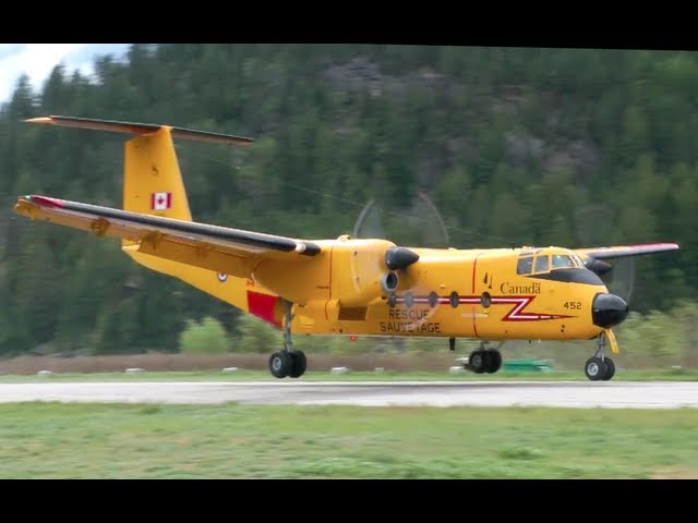 CC-115 de Havilland DHC-5 Buffalo STOL Takeoff -