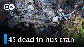 South Africa bus crash leaves dozens dead | DW News｜J SPORTS