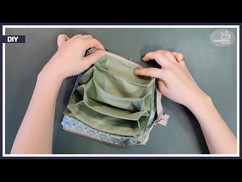 How to make a zippered fabric wallet with multiple compartments