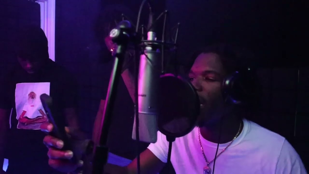 Inside Studio With : Arkansas Artist Nicwiththekay & KayPee collab on song