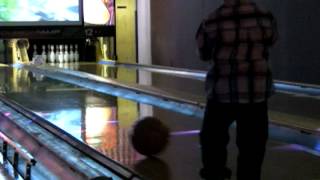 Skylanes Bowling