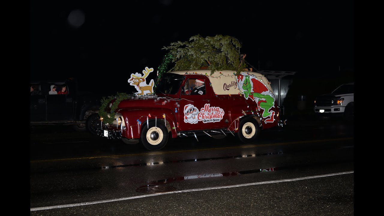 2023-campbell-river-big-truck-christmas-parade-youtube