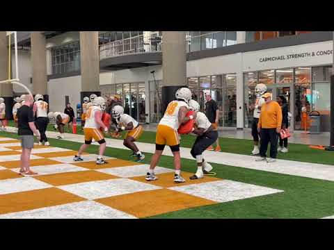 Tennessee Football Practice HIGHLIGHTS: Vols Work Toward Upcoming Orange & White Game