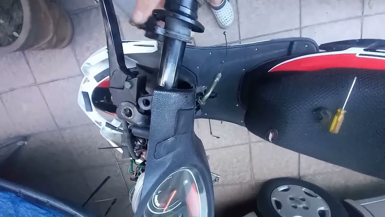 cambio de chicote del acelerador, italika DS 150