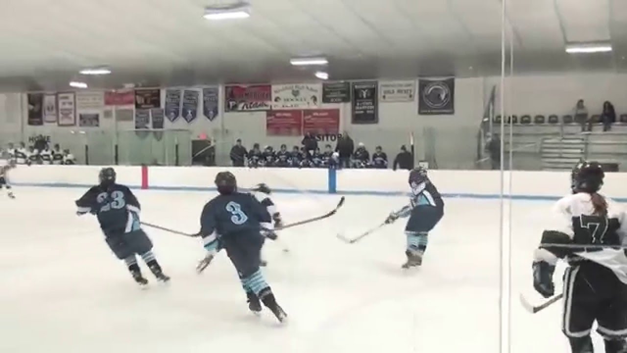 20160102181917 Marshfield vs Sandwich Girls Ice hockey game played at
