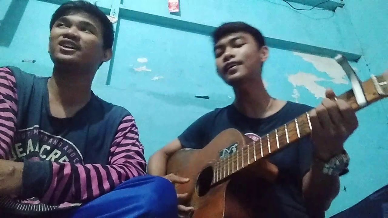 #Cover Lagu Jambrut Tiga Puluh Menit - YouTube