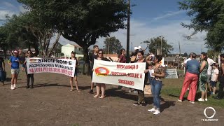 Professores da Rede Municipal de Palmas, realizam...