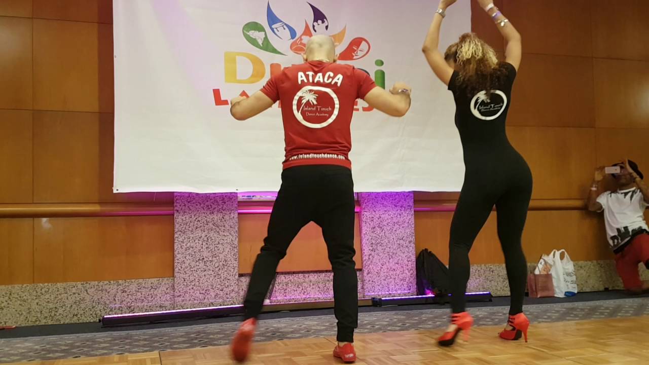 Ataca y Alemana teaching bachata footwork and prtner work on jr.Hechizo Song at dubai latin fest2016
