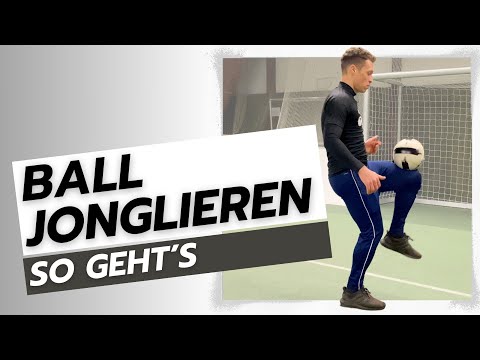 Ball Jonglieren für Anfänger! Schritt für Schritt Ball hochhalten lernen -  YouTube