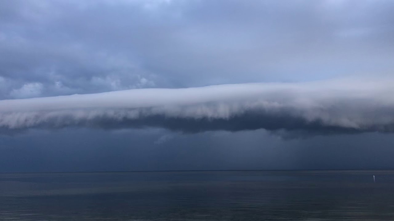 Ominous Thunderstorm Shelf Cloud over Tampa Bay St. Petersburg Florida ...