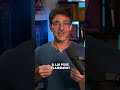 PHARTIA MAL À L'AISE DRAGUÉE PAR UN VIEIL ANIMATEUR EN DIRECT