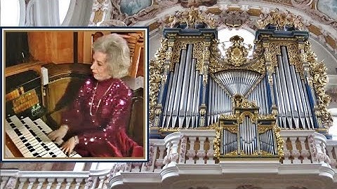 ANGELS FROM THE REALMS OF GLORY | Diane Bish at the Cathedral of Saint Jakob in Innsbruck, Austria