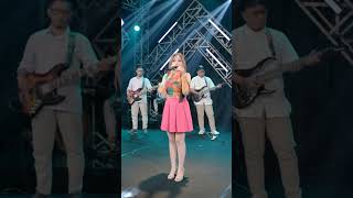 shinta arsinta tak berdaya #dangdut #dangdutkoplo #jawatimur #shintaarshinta