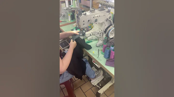 Tailor skill,t-shirt sew,Taiwan.T恤下摆三本车收尾，永乐市场师傅 ｜美缝 SewBeautiful - 天天要闻