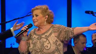 Sandi Patty   &quot;FOREVER GRATEFUL &quot; Live from the farewell tour 2017(Complete concert DVD)