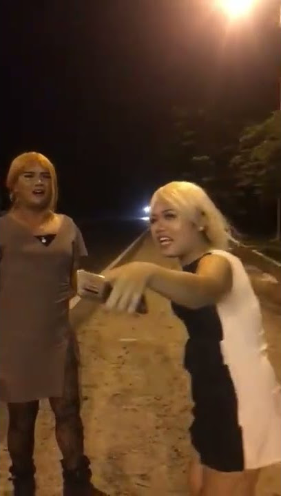 waria mencari ari