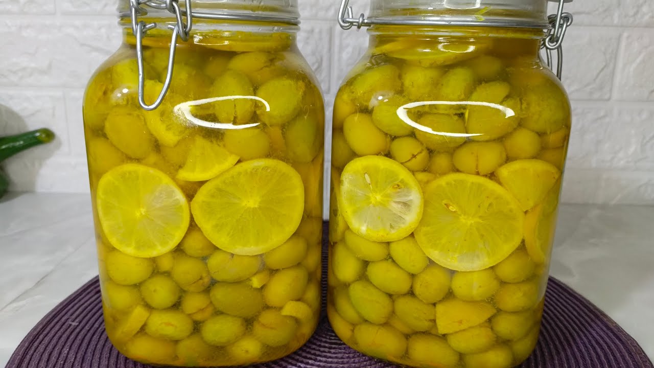 طريقة كبس الزيتون الأخضر على الطريقة السورية مع الطريقة الصحيحة لضبط الملح زيتون أخضر