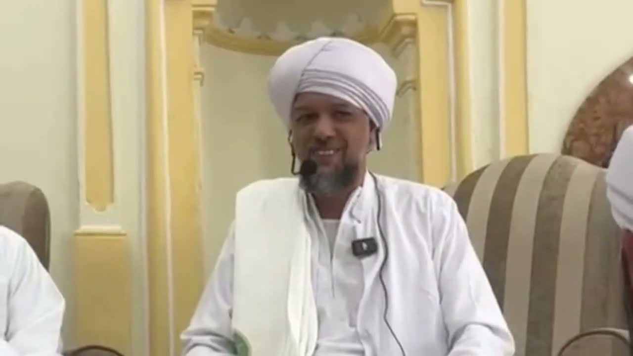 Habib Kadhim Al Saqqaf from Yemen at Hazrat Soofie Saheb Darbar Oct 2025