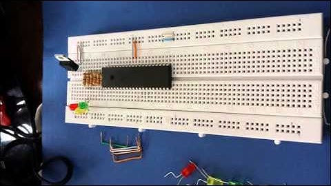 ITSCO Microcontrolador Práctica 1
