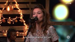 Video thumbnail of "Le premier Noël - Joanie Banville"