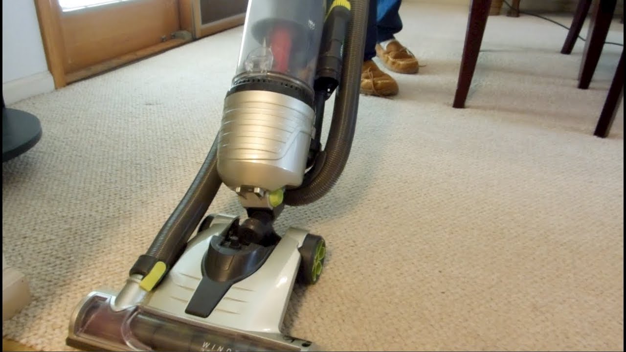 2014 Hoover Air Lite (UH72460) Upright Vacuum Cleaner - YouTube