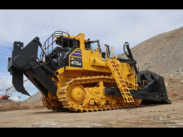 Komatsu Europe #Komatsu D475A-5 Dozer In Engine Power 671, 43% OFF