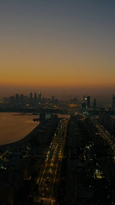 #theviewatpalm #palmjumeirah #jumeriahbeach #island #beachvibes  #uaediaries  #atlantis #sunrise